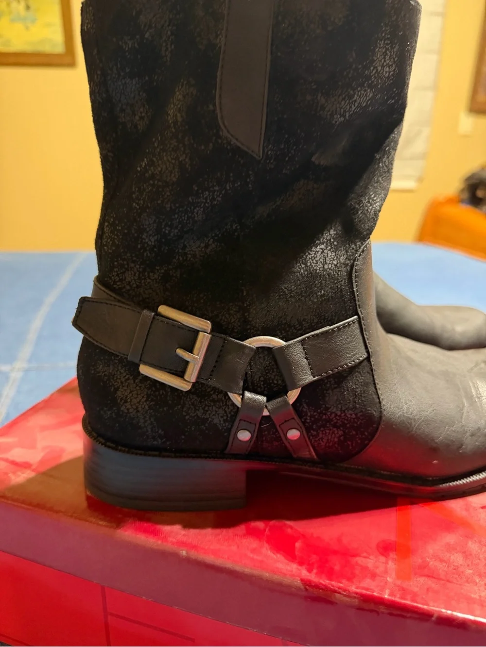 AEROSOLES Black Leather & Fabric Ankle Booties